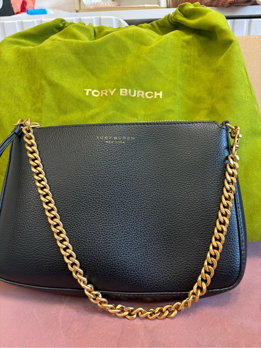 Tory Burch Perry Shoulder Bag - Black with Gold Chain - Picture 4 of 9